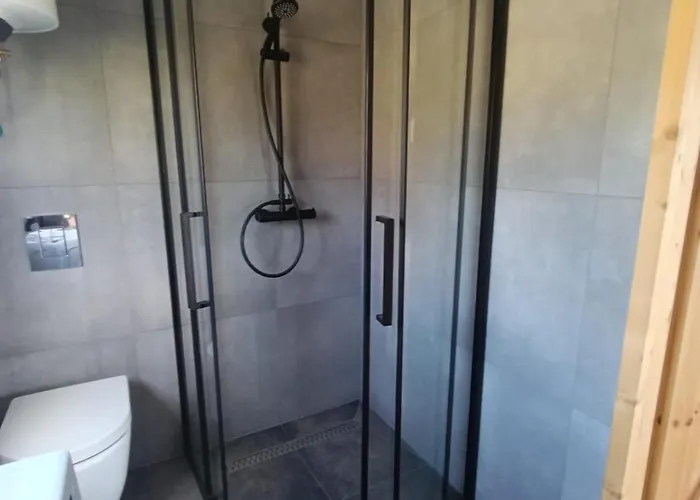 Sloneczne Wzgorze Nad Dadajem 2 Hébergement de vacances *